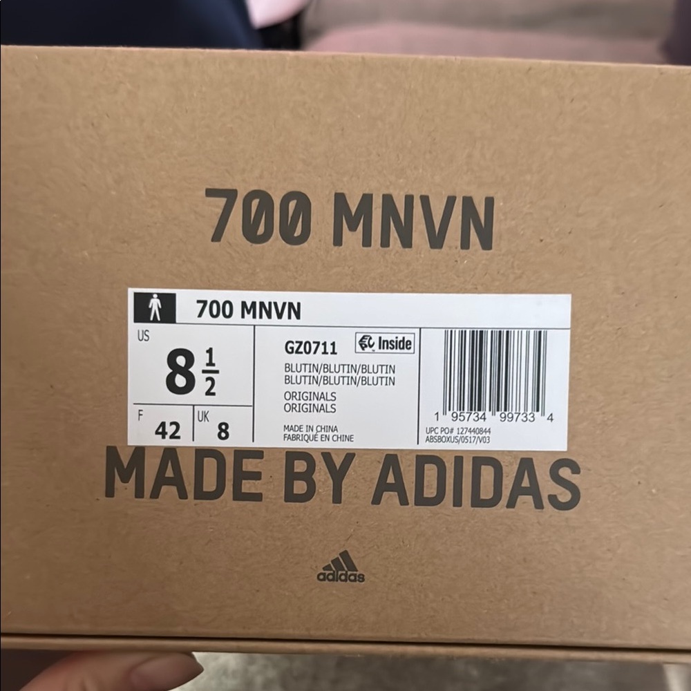 Adidas Yeezy Boost 700 MNVN Sneakers